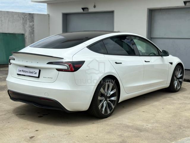 2025 Tesla Model 3 Long Range - 5