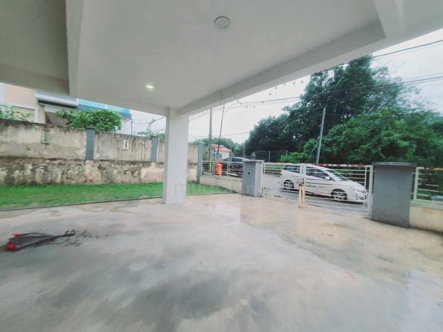 Low Rental Price Big House 2 Sty Semi D Bukit Emas Honda Pagoh 1