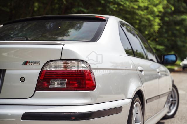2002 E39 525i Msport - 4