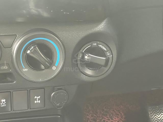 2017 Toyota HILUX 2.4 G STD VNT (A) - 1