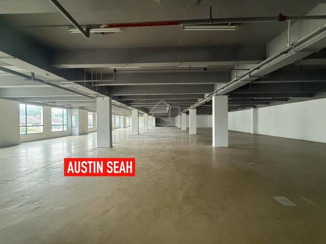 BIG SHOPLOT 10,500 SQFT For RENT, GREENLANE.SUITABLE FOR MANY BUSINESS 1