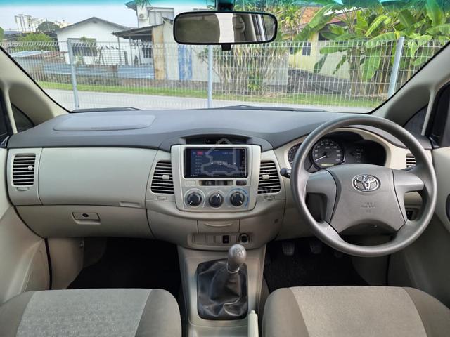 2017 Toyota INNOVA 2.0 (M) 1Y-WARANTY 70K LOW MILE - 4