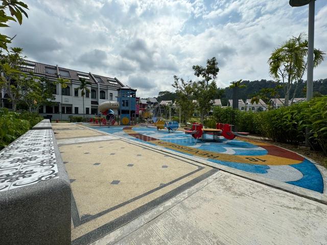 [22x75] 2 Storey Link Villa Azula Setia Eco Templer , Morden Design 4