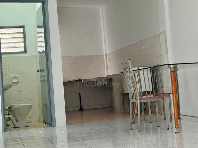 Indah Condominium 1