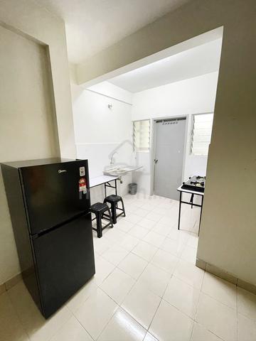 #1112 Bilik Sewa Villa G.Patah|Guarded|Parking|Fully Furnished 3