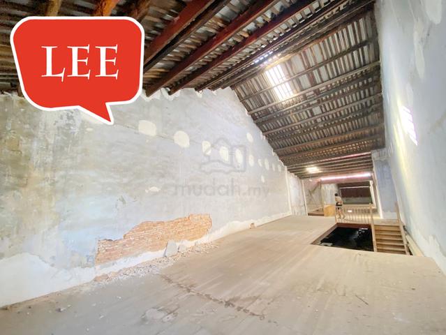[ 6000 SF ] beach street 2 sty heritage shop | nr armenian chulia - HK 1