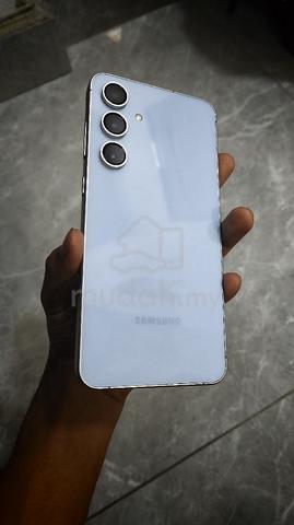 Carousel Image