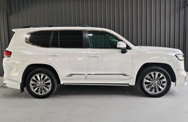 2017 Toyota LANDCRUISER 4.6 (A) - 3