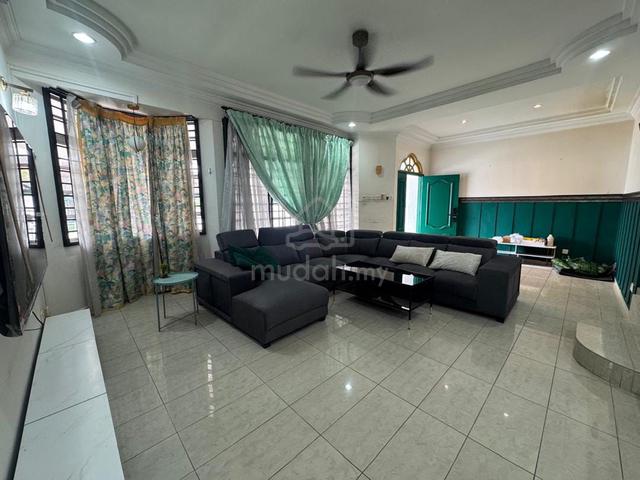 Semi D House For Rent @ Jalan Layang Taman Perling 1