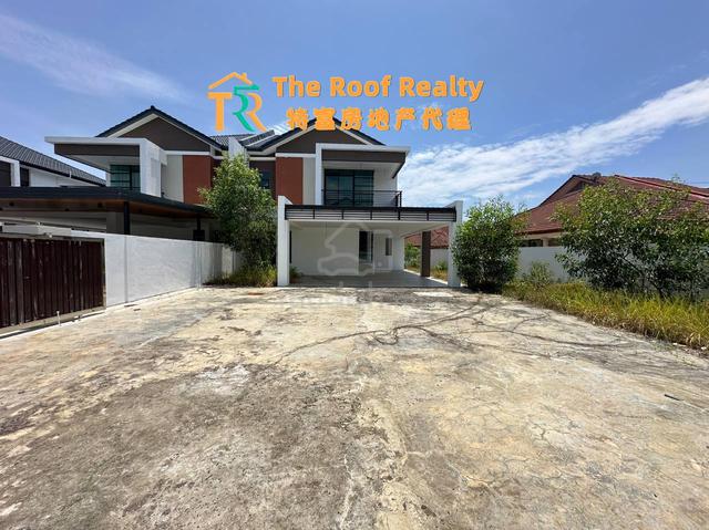 Double Storey Semi Detahed House at Amfield Park 3, Interhill Miri 1
