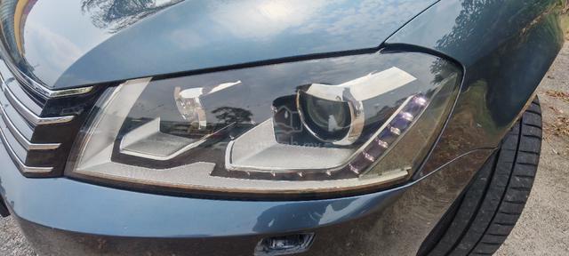 2012 Volkswagen PASSAT 1.8 TSI (CBU) (A) - 3