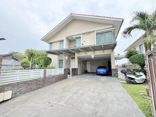 ((Renovated)) Bungalow Villa Safira @ Saujana Impian Kajang 1