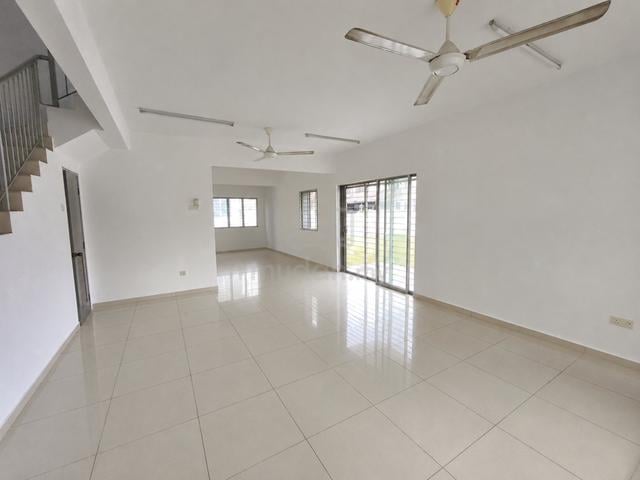 Corner House For Rent Bukit Beruntung Adenium 1