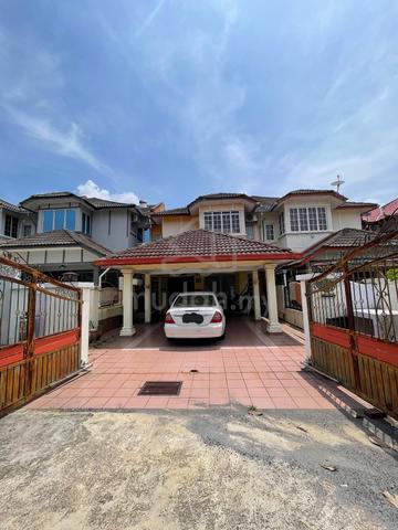 RENOVATED GUARDED 2-storey Terrace House Saujana Impian Kajang 1