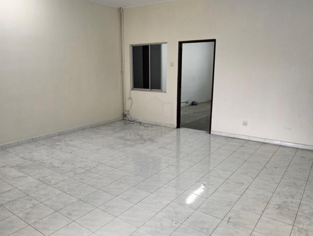 New Paint, RENOVATED Shop Lot ~ MiTC, Mydin, Sk/ SMK Ayer Keroh 2