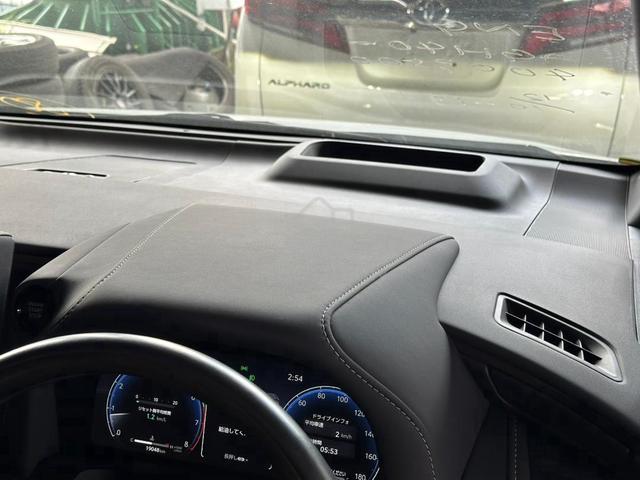 FULL SPEC SUNROOF HUD 2024 Toyota ALPHARD 2.5 Z - 5