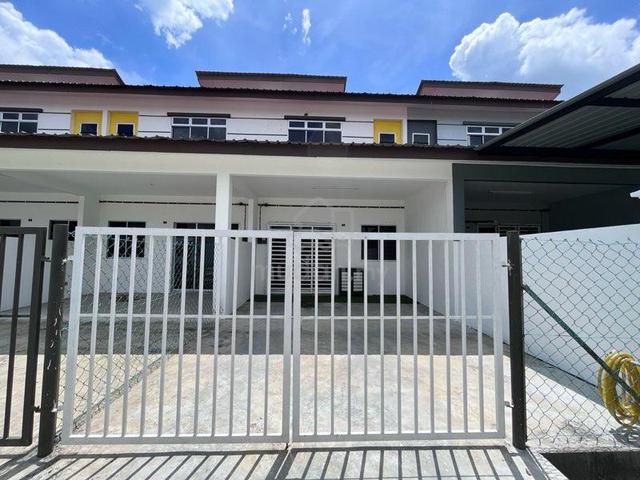 Bilik Untuk Disewa 1