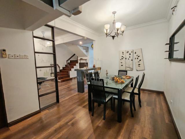 Taman Bukit Saga, Shah Alam-2 Storey Terrace,Renovation unit with 4 AC 1