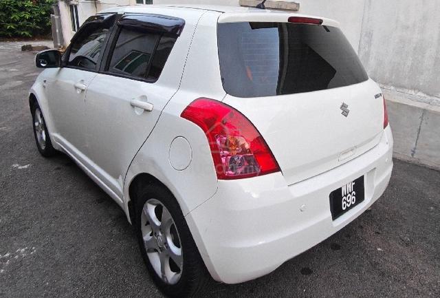 2012 Suzuki SWIFT 1.5 GX FACELIFT (A) - 4
