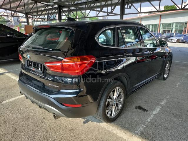 2019 BMW X1 SDRIVE20i - Super Low miles unit - 4