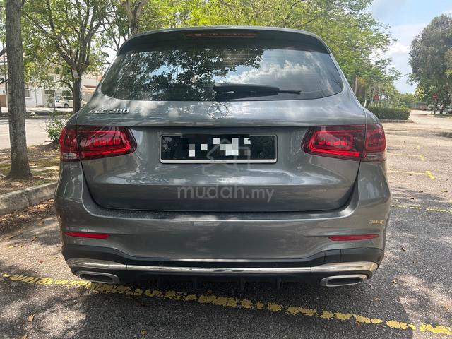 2022 Mercedes Benz GLC200 AMG (A) Direct owner - 2