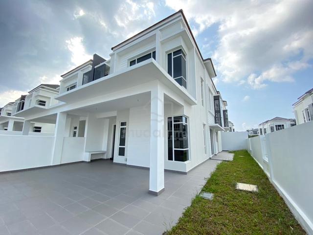 Calidora @ Palmyra Sanctuary Setia Tropika 2-Storey Endlot Cluster 1