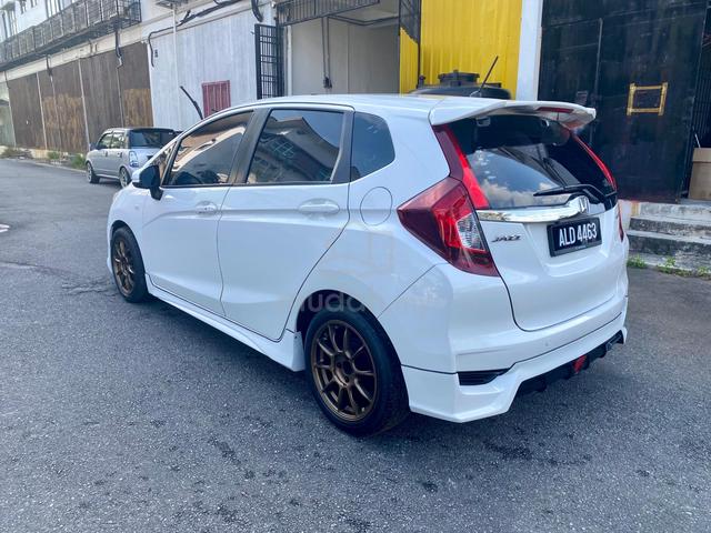 2018 Honda JAZZ 1.5 E (A) GK5 FULL LOAN CIMB - 4