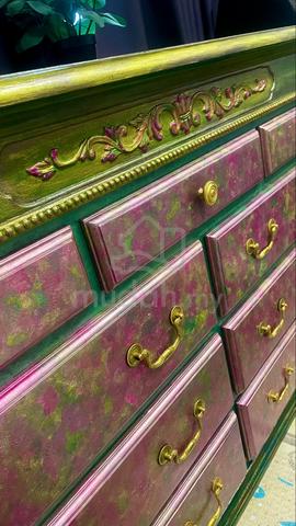 Carousel Image