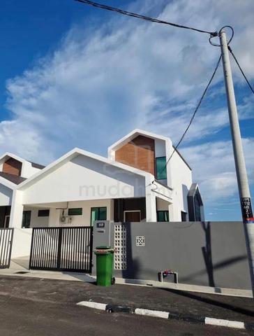 Room for rent (female tenant) 1