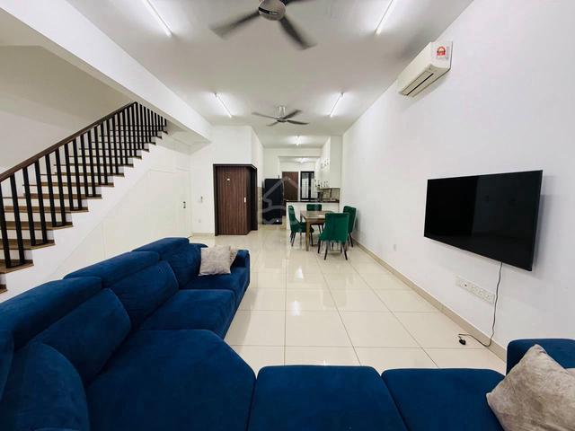 Fully Furnished 2 Storey House in Elmina Green 1, Elmina For Rent. 1