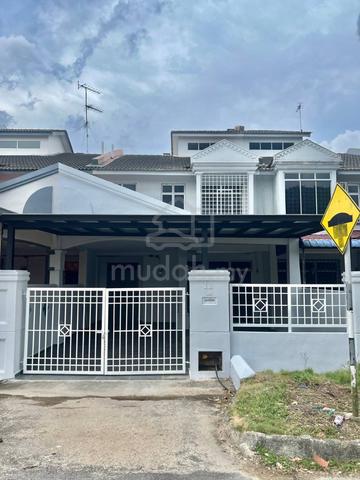 Jalan Mutiara, Taman Mutiara, Pontian. 1
