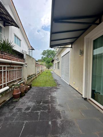 Seremban S2 Saffron Semi-D / Good Condition / Below Bank Value RM100K 1