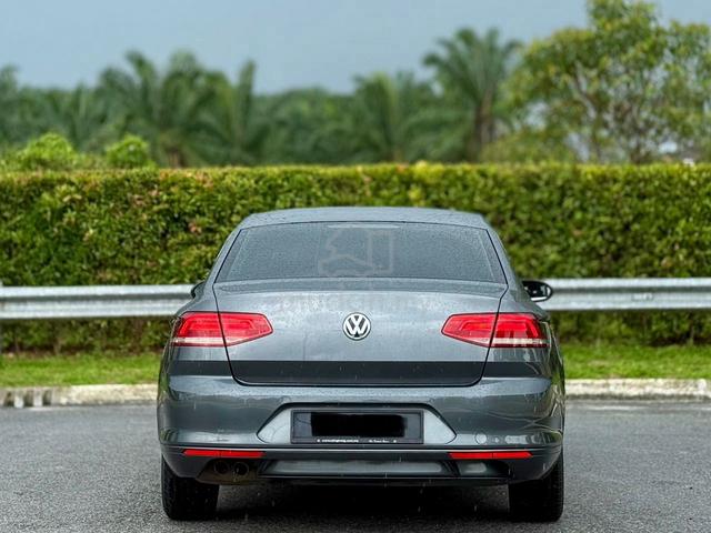 -2018 Volkswagen PASSAT 1.8 TSI (A)Turbo Full Loan - 3