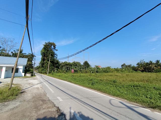 Lapisan pertama, rata, dekat kemudahan, Kubu Gajah 21, Paya Jaras 1