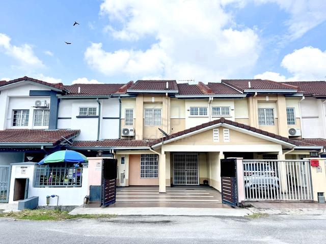FACING OPEN! FREEHOLD 2 Storey Jalan Zapin, Bandar Bukit Raja, Klang 1
