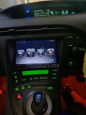 2011 Toyota PRIUS 1.8 (HYBRID) (A) - 5