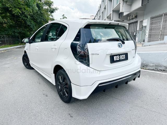 2012 Toyota PRIUS C 1.5 TRD SPORTIVO (A)LOAN/CASH - 3