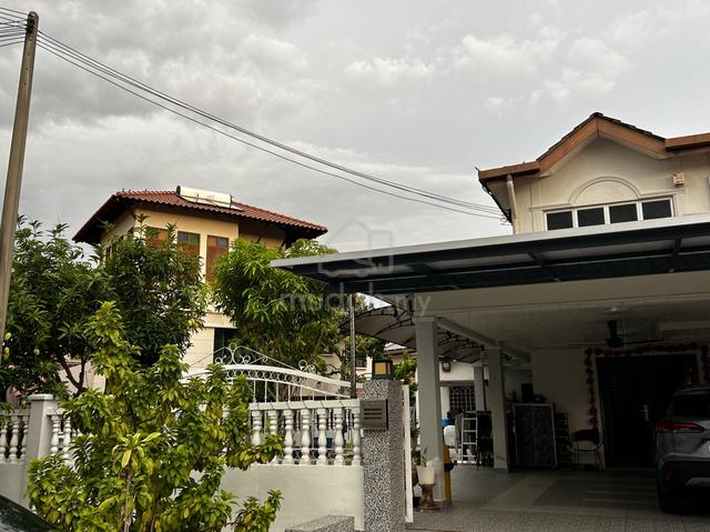 Double Storey End Lot with Land 1