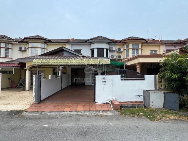Double Storey Terrace House – Bandar Bukit Tinggi, Klang 1