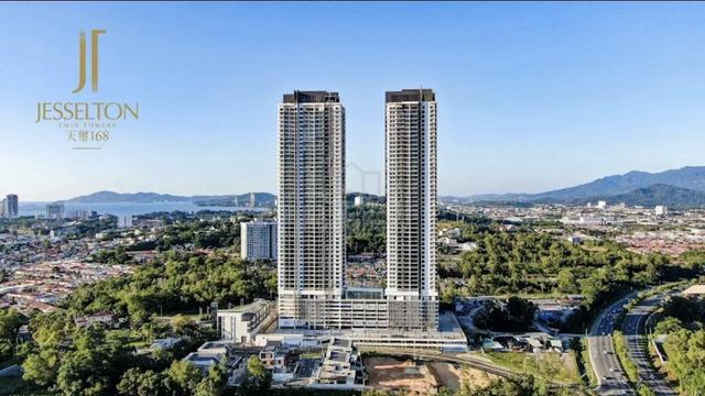 Jesselton Twin Towers 1