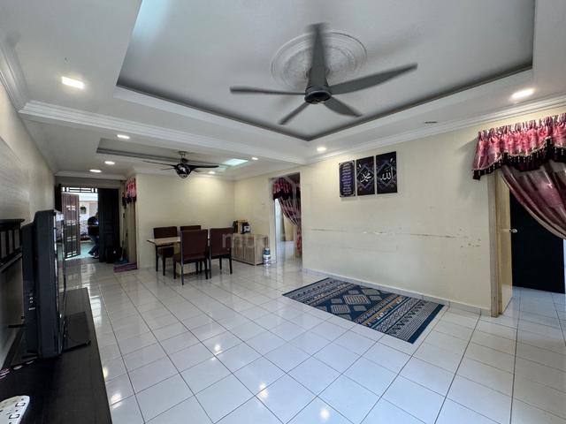 Pangsapuri Mawar Sari 1