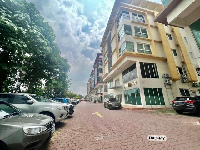 Limited【1st Floor Shop Lot Office】For Sale‼️Jln Kebun Putera Klang 1