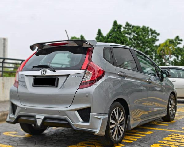 REVERSE CAMERAš„2015 Honda JAZZ 1.5 V 1YR WARANNTY - 3