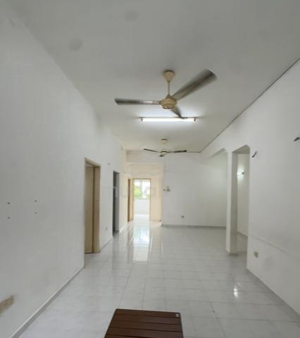 Single Storey TownHouse For Rent Aeon S2 Central Park Seremban 2 1