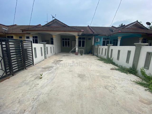 bilik sewa perempuan (medium) 1