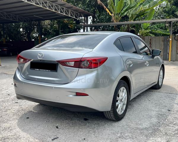 L/KEDAI 2016 Mazda 3 2.0 SEDAN GL SKYACTIV LikeNEW - 2