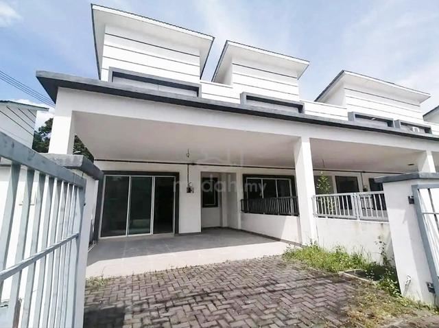 [ENDLOT UNIT] Diamond Garden Dengkil Double Storey Terrace NonBumi Lot 1
