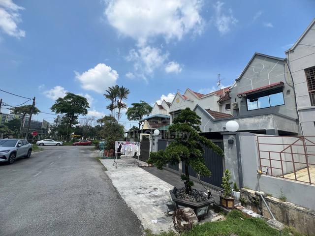 Permas Jaya/2 Storey/4 Bedrooms/Partial Furnished/4313Jason 1