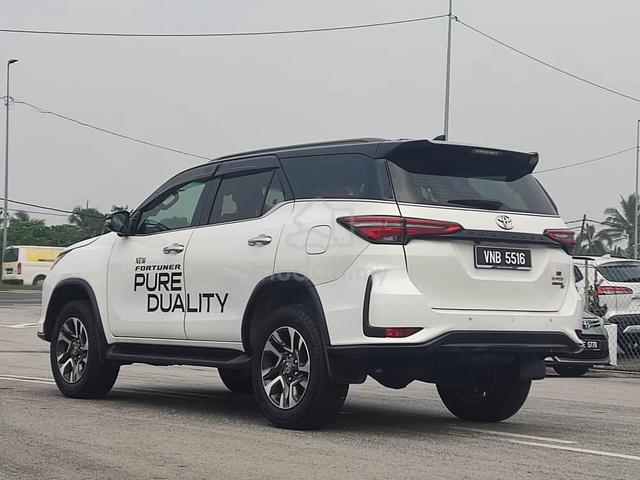 2024 Toyota FORTUNER 2.8 VRZ MY21 (A) - 4