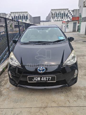 2012 Toyota PRIUS C 1.5 (HYBRID) NHP10R (A) - 3